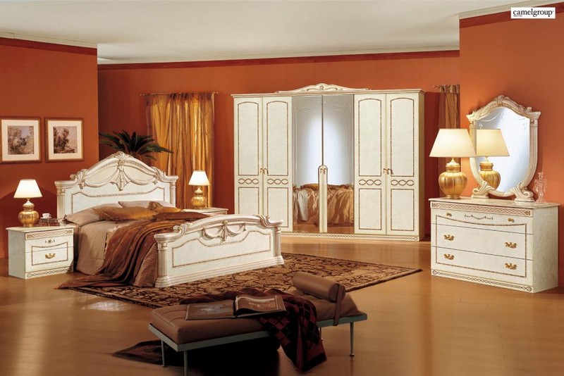 классическая спальня CamelGroup